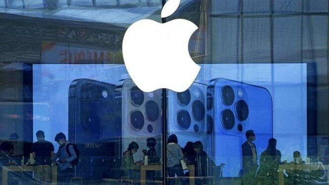 “آبل والصناعة الذكية: كيف تعيد تعريف الابتكار من خلال الذكاء الاصطناعي”